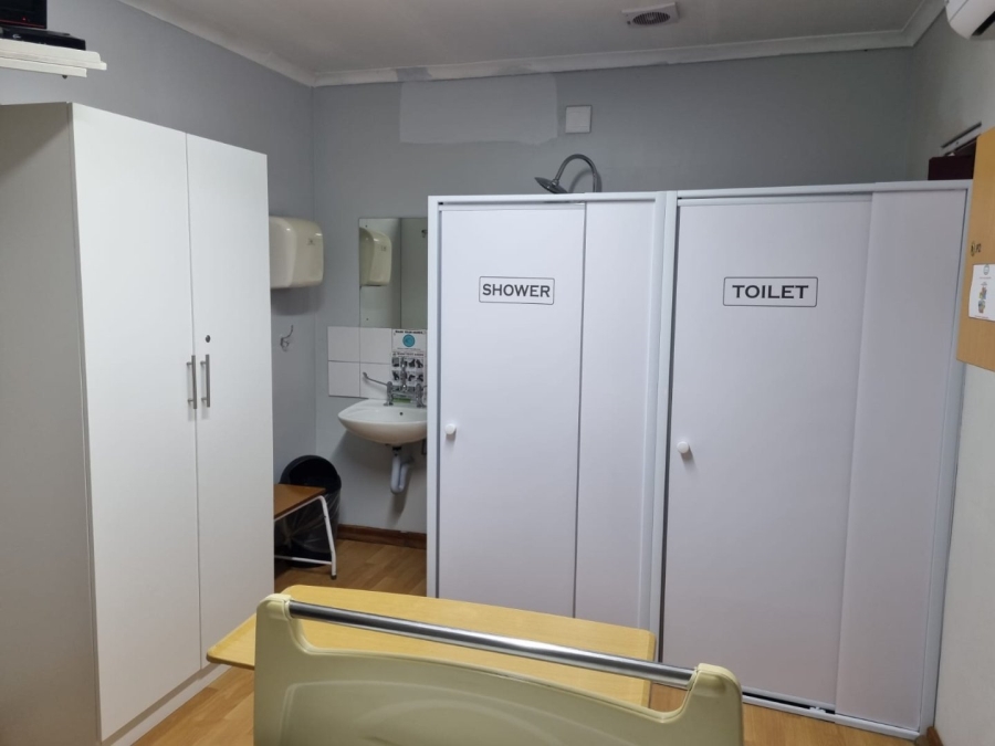 Commercial Property for Sale in Universitas Free State